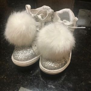 Justice Girls Pom Pom Glitter Sneakers Youth 1